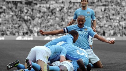 九游手机游戏-历史性突破！第一位亚洲女车手登上领奖台，亚洲女赛车手